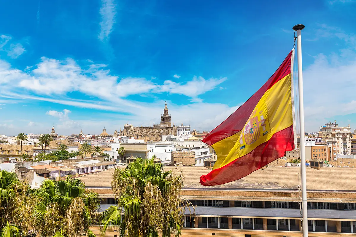 Spain in Discussions to End the Golden Visa Real Estate Option