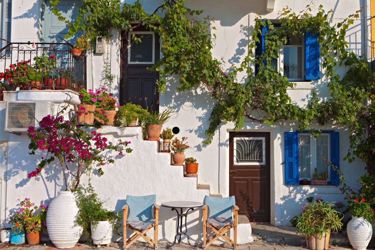 Best Greece Golden Visa Properties: ROI and Compliance Guide