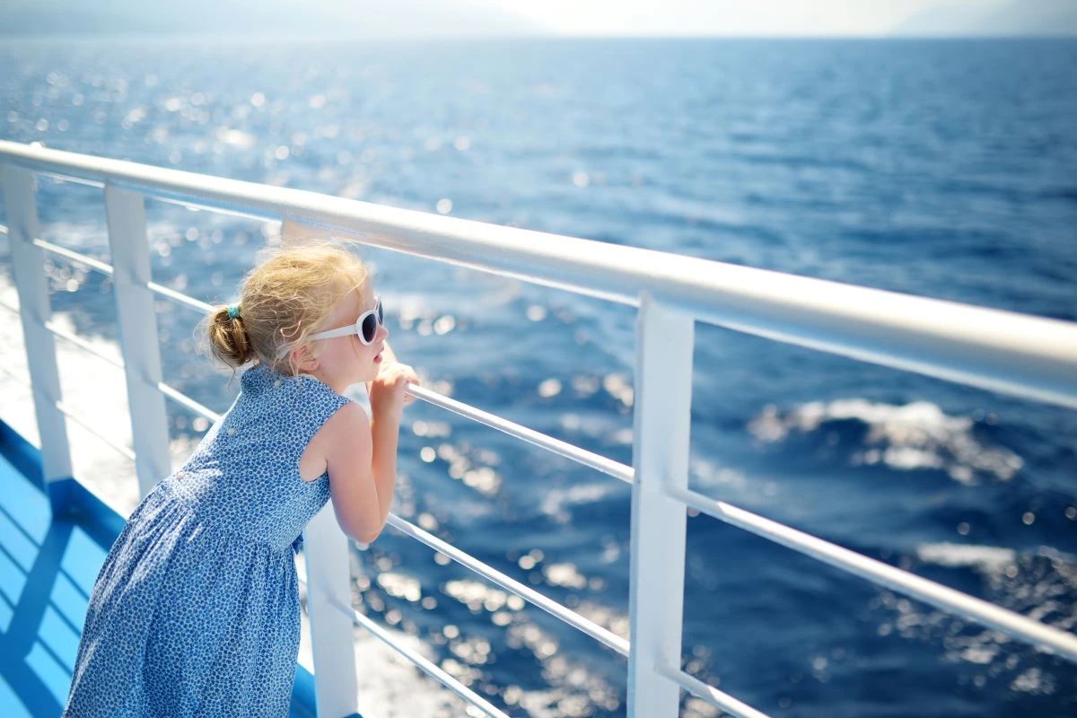 How to Get Around Greece: A Complete Guide to Transport & Island Travel
