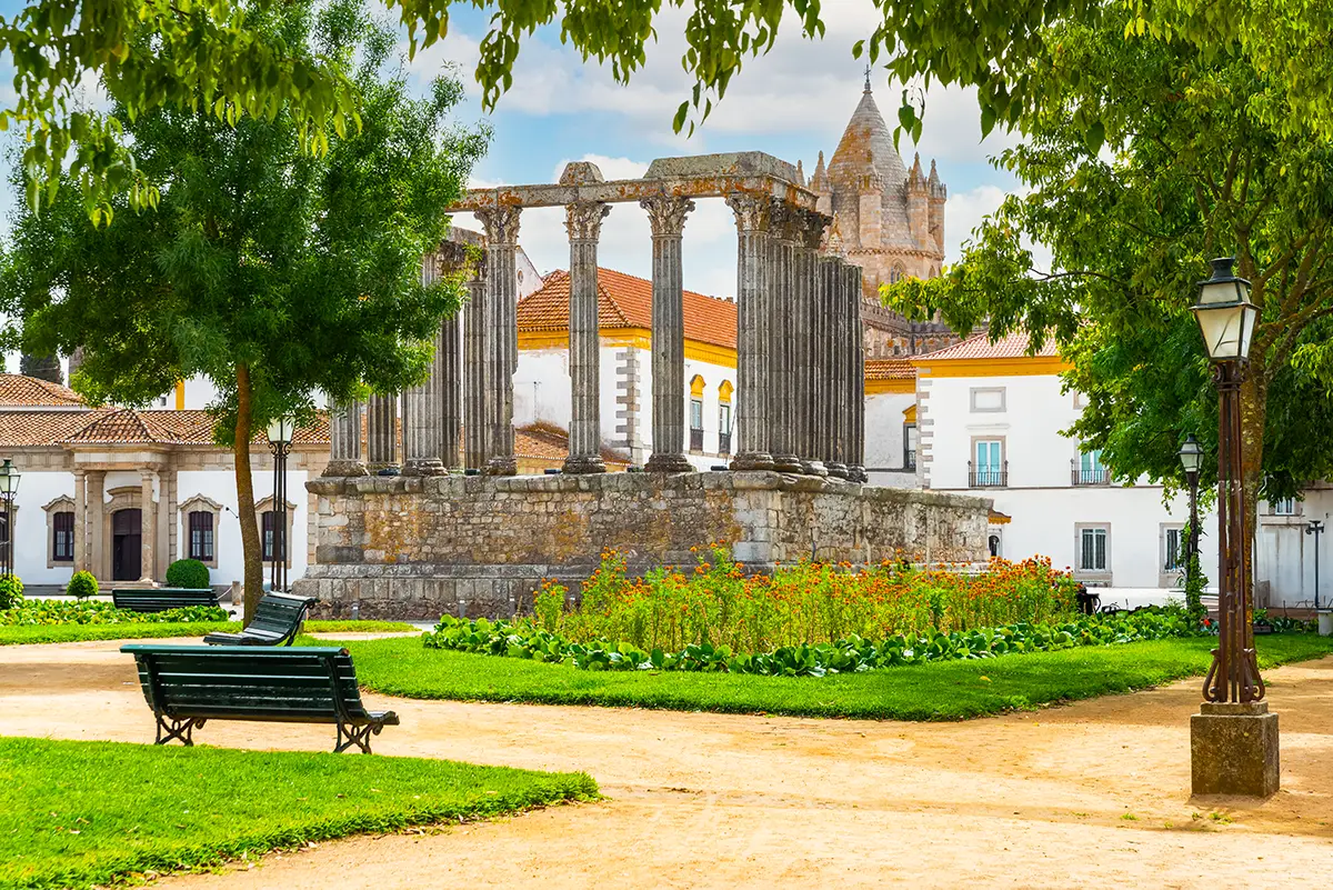 portugal-evora-temple-of-diana-garden.webp