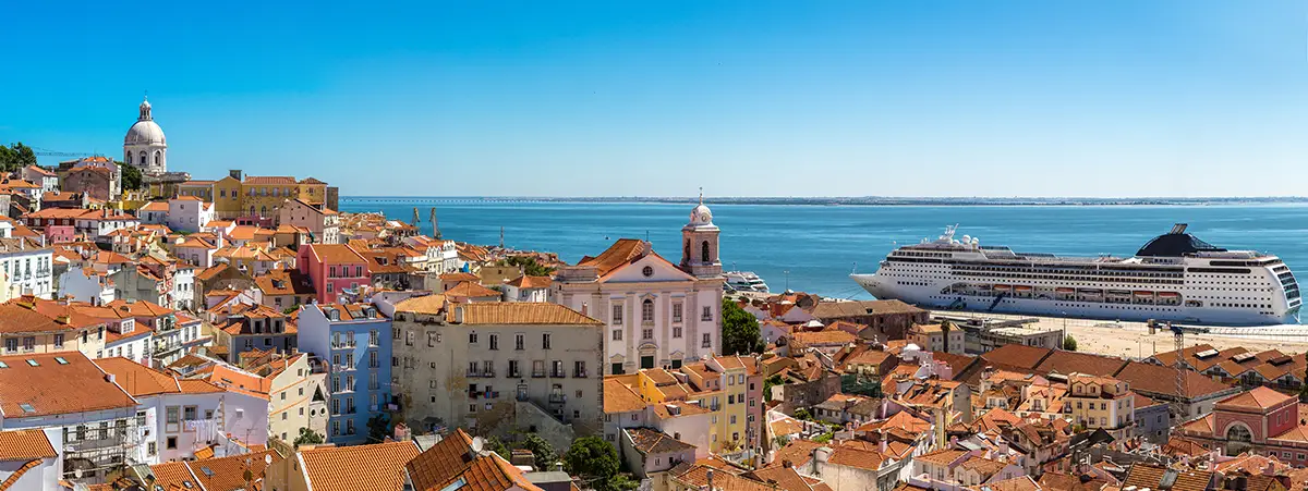 portugal-lisbon-alfama-harbour-panorama-v2.webp